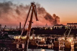 Nga ‘tố’ 10 tên lửa hành trình của Ukraine gây thiệt hại thành phố cảng Sevastopol ở Crimea