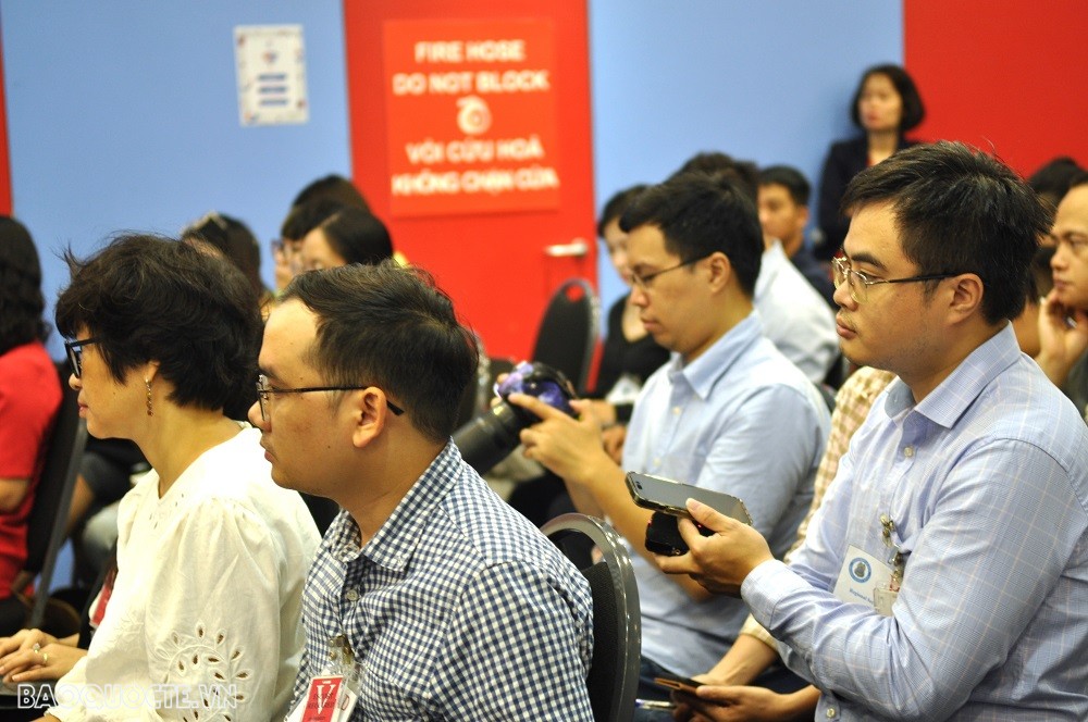 (09.13) Phóng viên báo chí Việt Nam tại buổi họp báo. (Ảnh: Minh Quân)