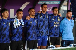Lionel Messi không thi đấu trận Argentina vs Bolivia do không khí loãng tại La Paz
