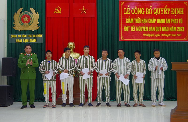 Bảo đảm quyền cho phạm nhân ở Việt Nam