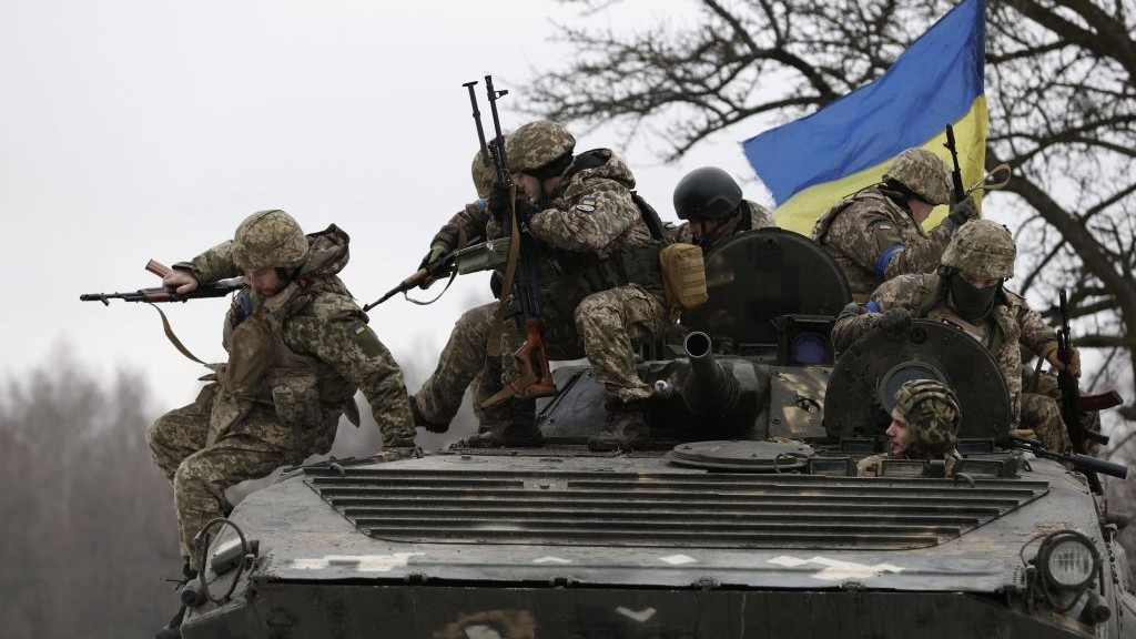 Xung đột Nga-Ukraine: Tổng thống Zelensky không phủ nhận tình thế khó khăn, Moscow tiếp tục bắn hạ nhiều UAV ở Crimea