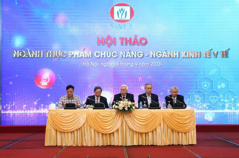 Vinh danh 'Sản phẩm Vàng vì sức khỏe cộng đồng' lần thứ 10 năm 2023