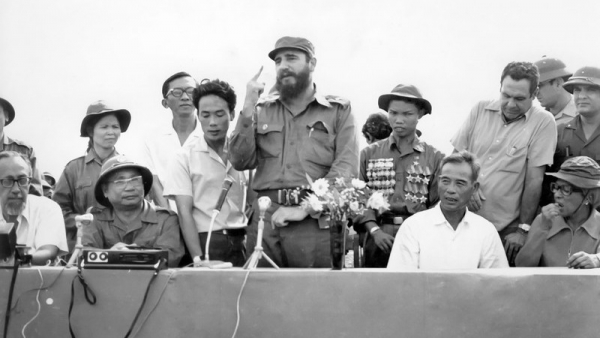 Niềm tin chiến thắng mang tên Việt Nam của Fidel Castro 50 năm trước