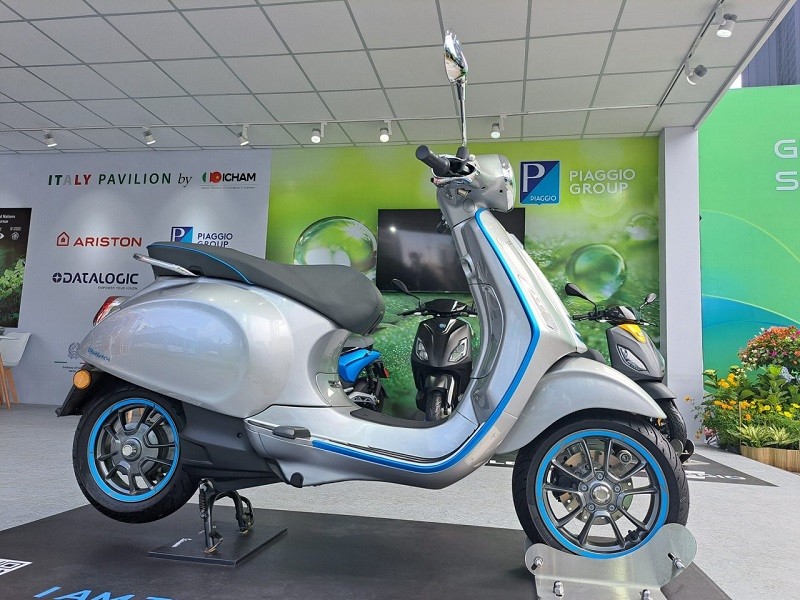 Cận cảnh xe điện Vespa Elettrica 2023 sắp bán tại Việt Nam, giá 280 triệu đồng