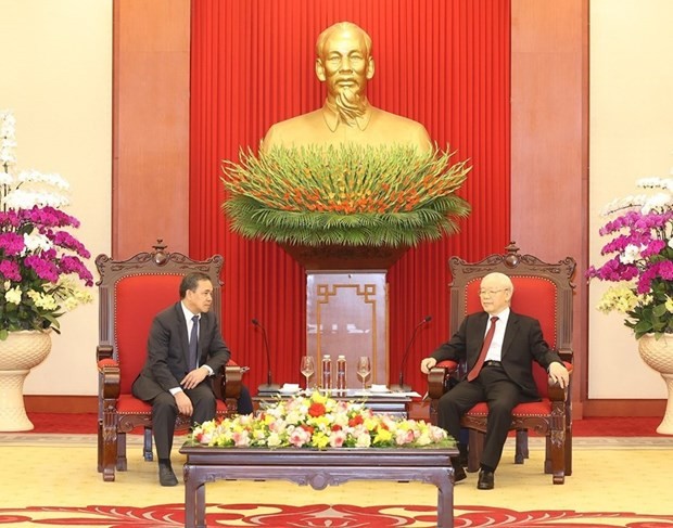 General Secretary Nguyen Phu Trong receives outgoing Lao Ambassador