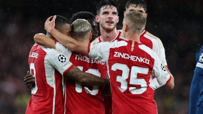 Champions League: Arsenal thắng đậm PSV Eindhoven, Sevilla hòa Lens