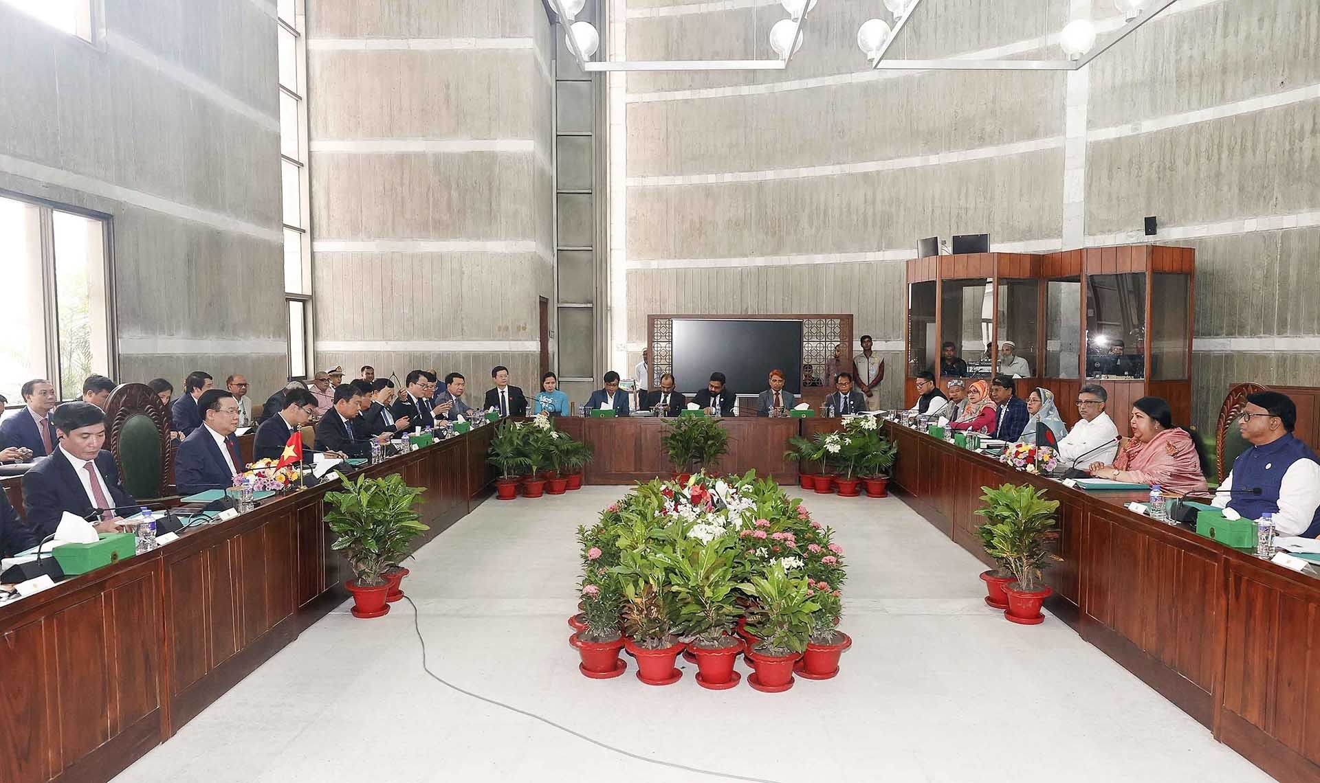 Đưa quan hệ hợp tác Việt Nam-Bangladesh lên tầm cao mới