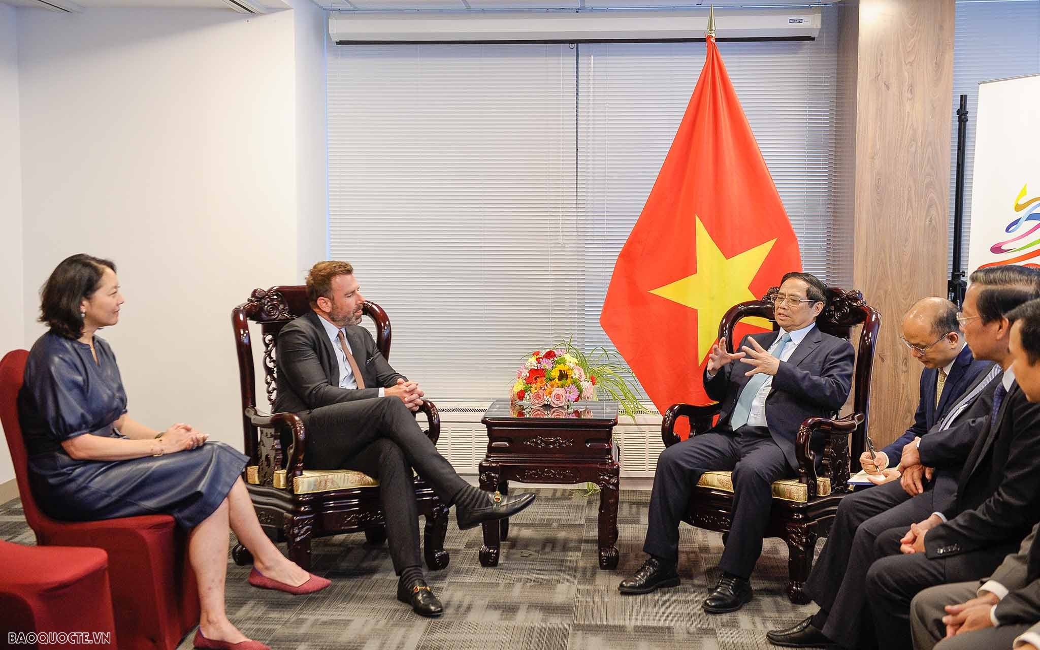 PM Pham Minh Chinh receives leaders of US enterprises in New York