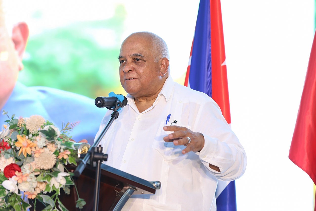Đại sứ Cuba tại Việt Nam Orlando Nicolas Hernandez Guillen phát biểu tại buổi tọa đàm. (Nguồn: TTXVN)