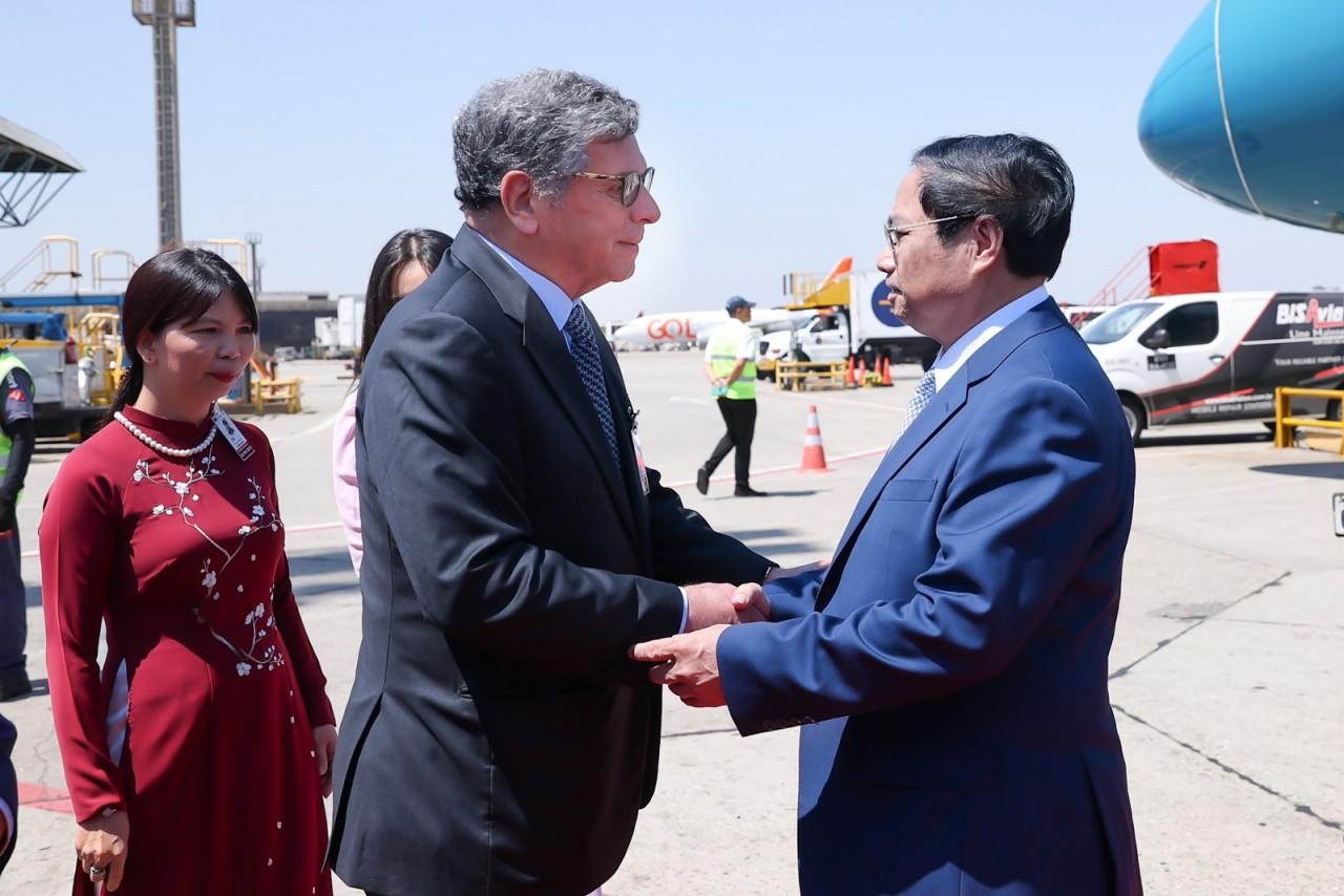 Thủ tướng Phạm Minh Chính đến Brazil, bắt đầu chuyến thăm chính thức