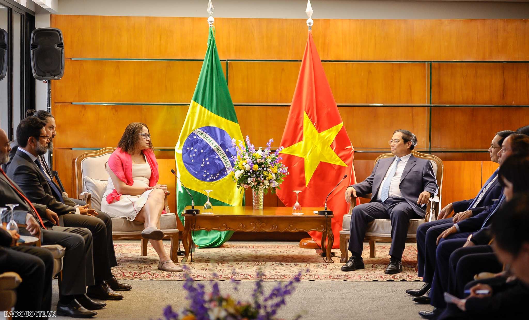 PM Pham Minh Chinh receives leaders of Communist Party of Brazil, Friendship Association