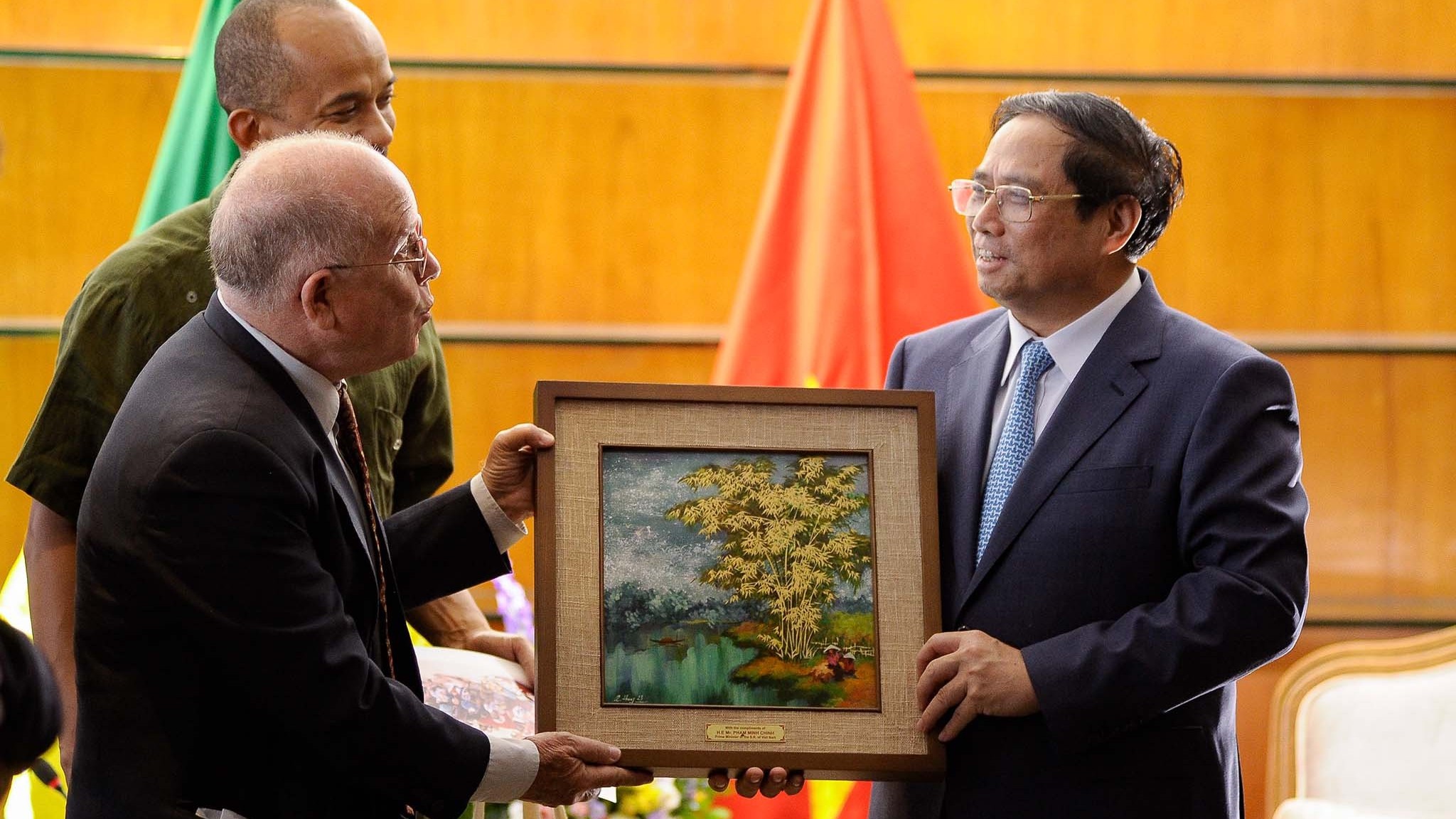 Hình ảnh Bác Hồ, 'cây tre Việt Nam' truyền cảm hứng yêu chuộng hòa bình tại Brazil