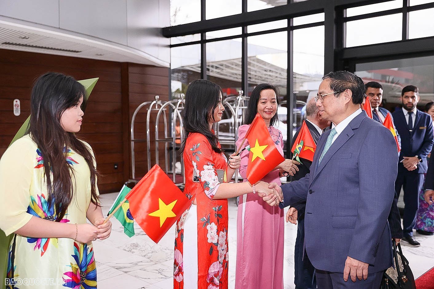 PM Pham Minh Chinh receives leaders of Communist Party of Brazil, Friendship Association