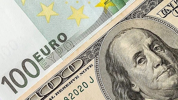 Tỷ giá ngoại tệ hôm nay 25/9: Tỷ giá USD, EUR, CAD, Yen Nhật, Bảng Anh... Lợi suất trái phiếu kho bạc Mỹ tăng vọt, đồng bạc xanh tiếp tục nhảy múa
