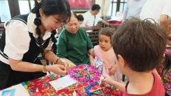 Lễ hội Trung Thu của cộng đồng người Việt tại Singapore