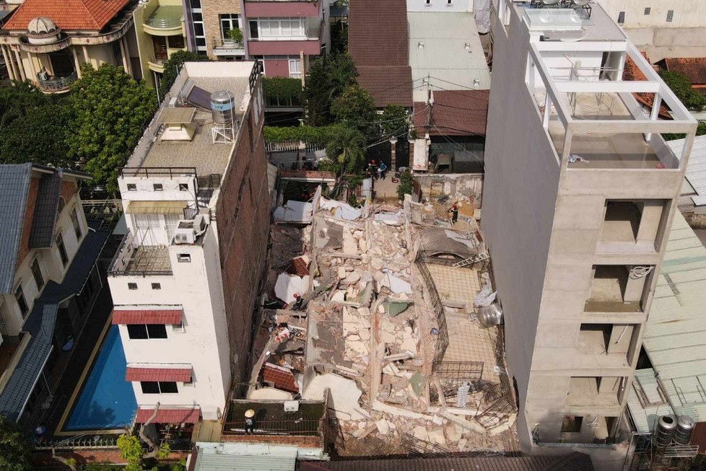 Hiện trường vụ sập nhà 4 tầng tại TP. Hồ Chí Minh. (Ảnh: MT)