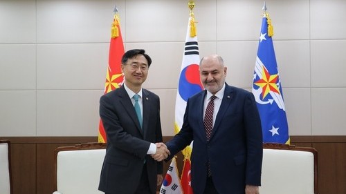 Hàn Quốc thúc đẩy ký kết thoả thuận quốc phòng với một quốc gia ‘anh em’