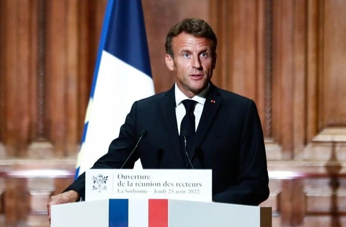 Tổng thống Emmanuel Macron hôm 24-9 cho biết Pháp sẽ rút quân và nhà ngoại giao khỏi Niger. (Nguồn Ảnh: AP