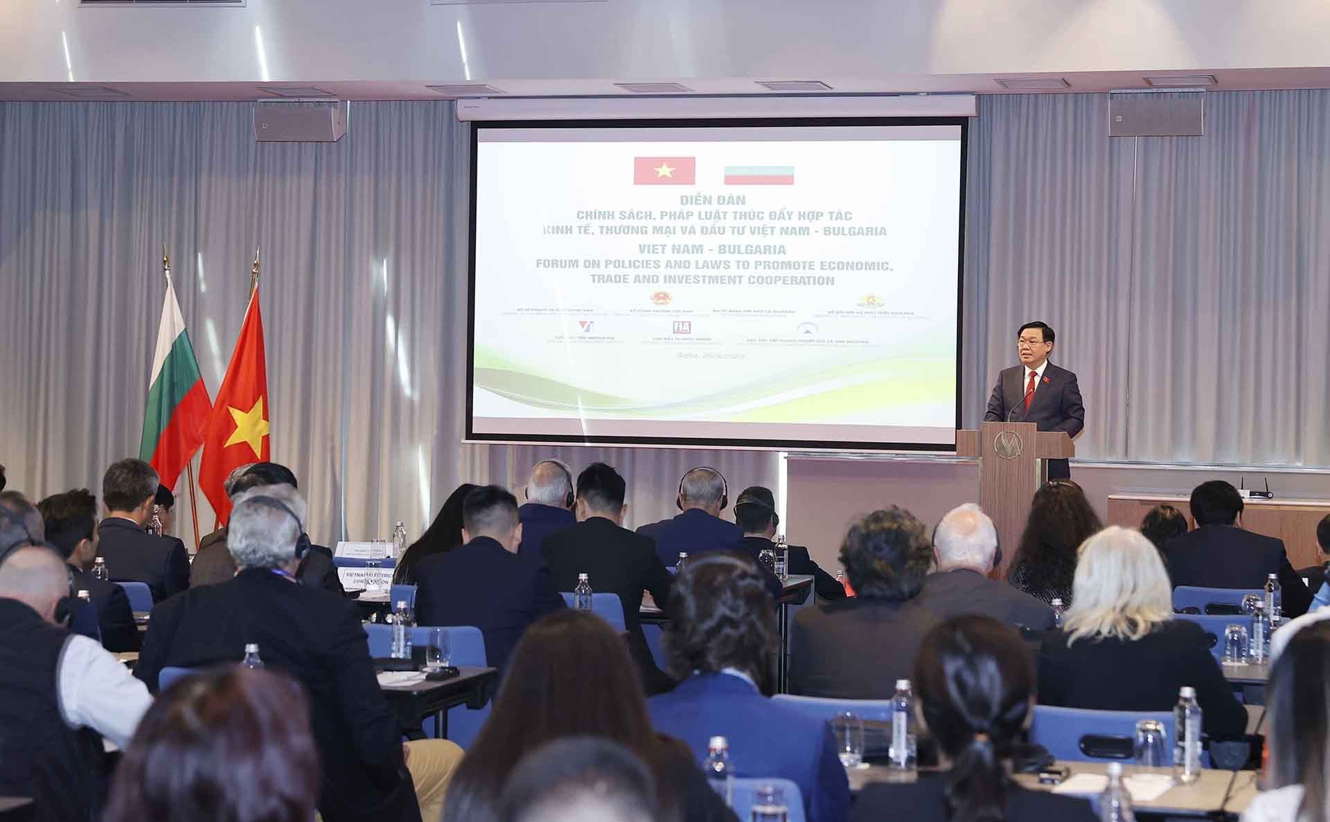 Diễn đàn chính sách, pháp luật về thúc đẩy hợp tác Việt Nam-Bulgaria