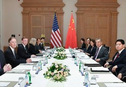 Khi nút thắt siết ngày càng mạnh, đối thoại sẽ mở đường cho Thượng đỉnh Mỹ-Trung Quốc