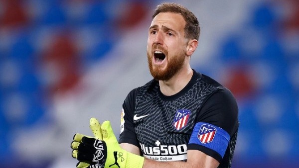 Chuyển nhượng cầu thủ: MU tính mua thủ môn thay Andre Onana; Arsenal chiêu mộ Ivan Toney; Rafael Leao chối đến Saudi Pro League