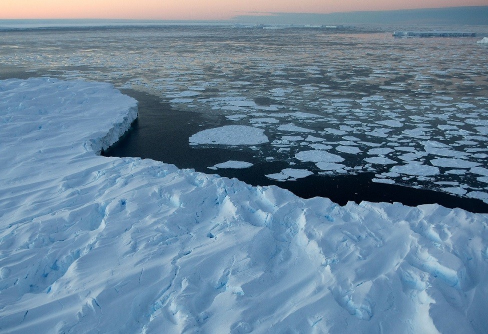 Diện tích tối đa bề mặt băng biển xung quanh Nam Cực có thể ở mức thấp kỷ lục hơn 40 năm qua