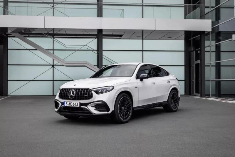 Mercedes-AMG GLC 43 Coupe 2024.