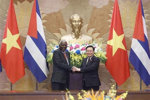 Leader of Cuban National Assembly Lazo Hernandez wraps up Vietnam visit