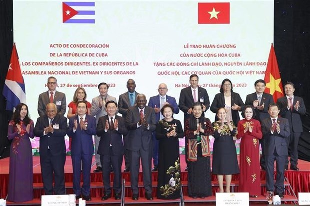 Leader of Cuban National Assembly Lazo Hernandez wraps up Vietnam visit