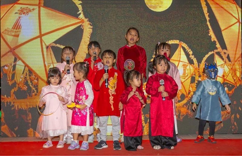 Tết Trung thu đoàn viên, ấm cúng của trẻ em người Việt ở Fukuoka, Nhật Bản