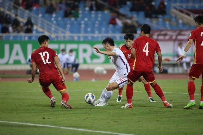FIFA Days tháng 10: Báo Trung Quốc đánh giá, về cơn bản tuyển Việt Nam đội bóng mạnh nhất Đông Nam Á