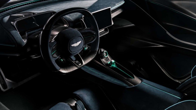 Cận cảnh siêu xe Aston Martin Valhalla sắp sản xuất