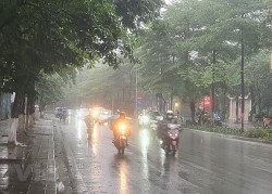 Dự báo thời tiết 10 ngày tới (11-20/11): Gió mùa Đông Bắc về nhiều nơi rét đậm; cảnh báo mưa lớn ở Trung Bộ; mưa dông, gió giật mạnh ở Bắc Bộ