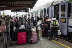 Châu Âu gia hạn quy chế bảo vệ tạm thời cho người tị nạn Ukraine