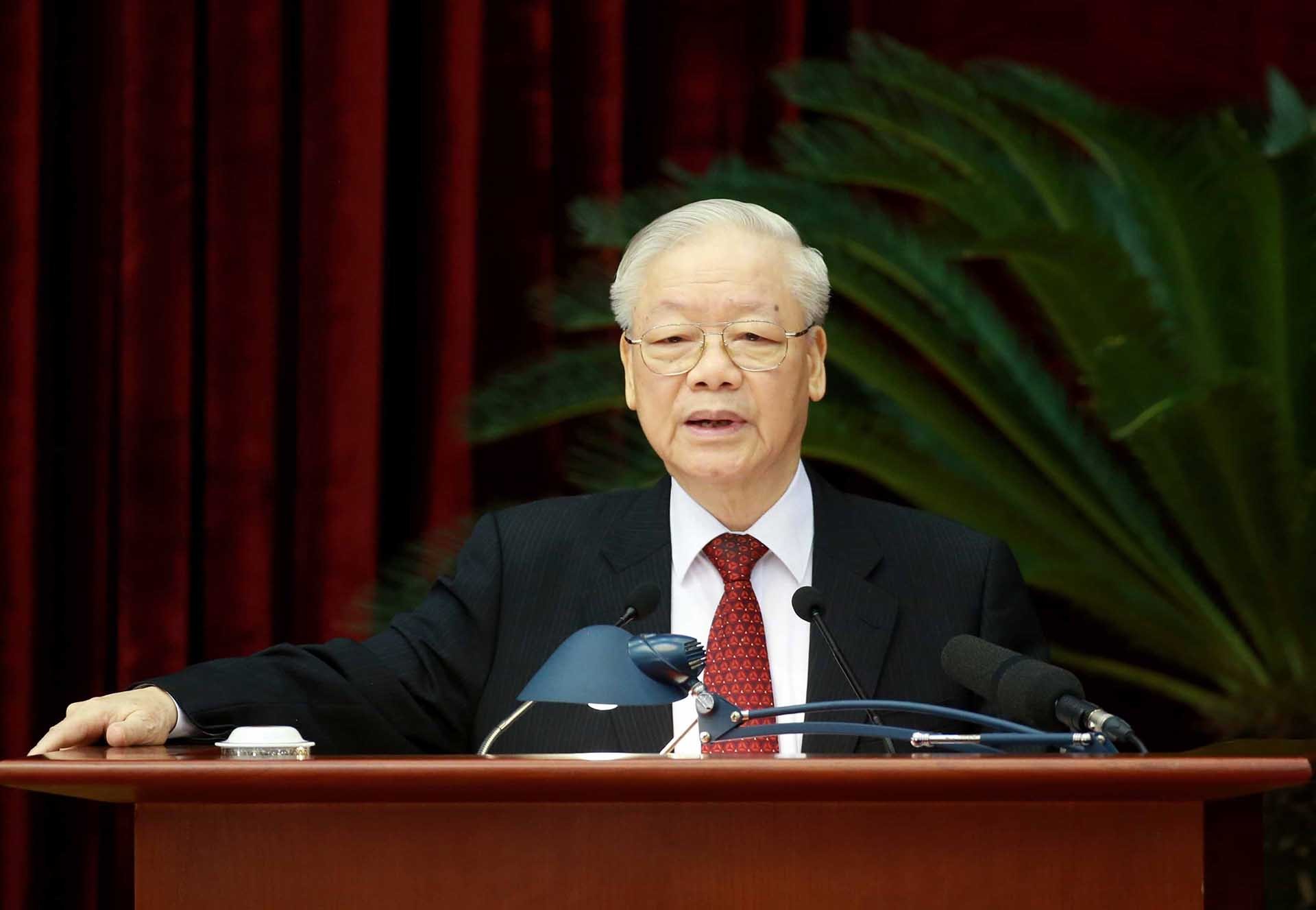 Tổng Bí thư Nguyễn Phú Trọng phát biểu khai mạc Hội nghị Trung ương 8, khoá XIII. (Nguồn: TTXVN)