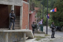 Căng thẳng Serbia-Kosovo: Belgrade ‘một mực’ phủ nhận cáo buộc ở biên giới, vì sao NATO điều động 600 binh sĩ tới khu vực?