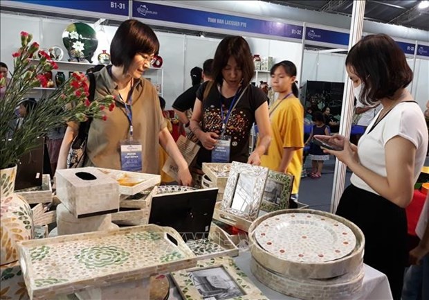 Hanoi Gift Show 2023 in full swing | Business | Vietnam+ (VietnamPlus)