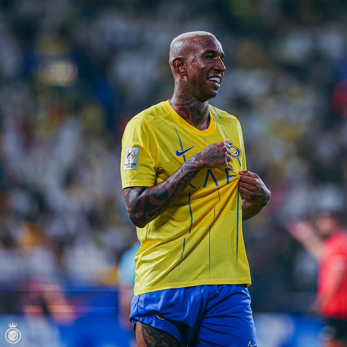 Phút 72 Talisca tỏa sáng với pha đánh đầu đưa Al Nassr vượt lên dẫn trước. 