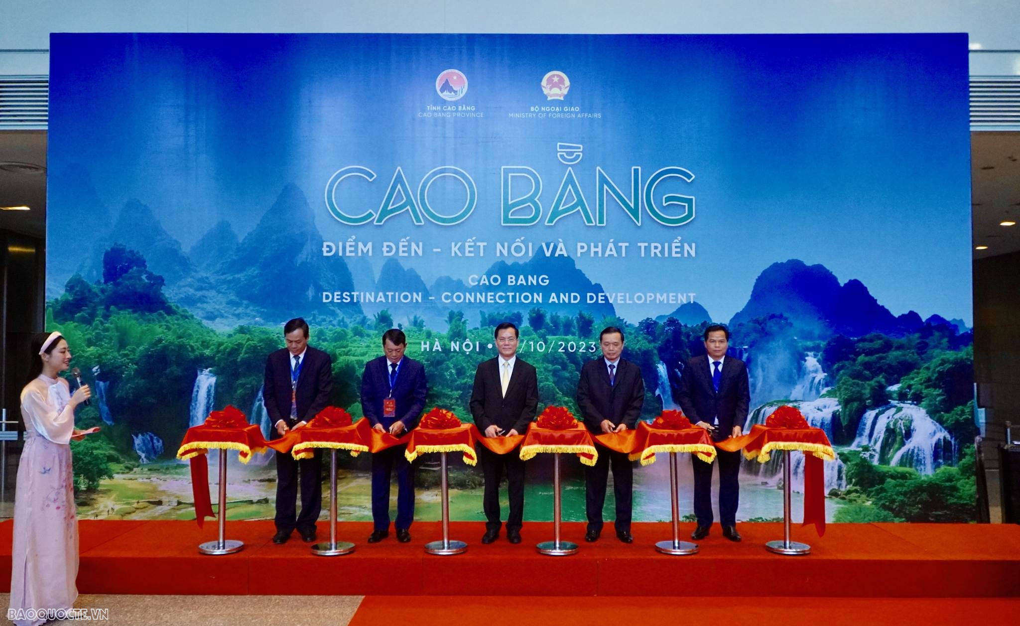 Conference promotes strength, potential of Cao Bang