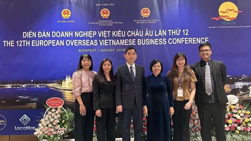 Kết nối doanh nghiệp kiều bào và thúc đẩy công tác dạy, học tiếng Việt tại Hungary
