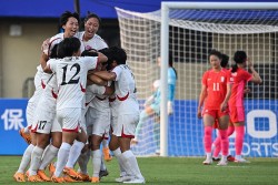 Chung kết bóng đám nữ ASIAD 19: Những bất ngờ của đội tuyển nữ Triều Tiên trước trận đấu với nữ Nhật Bản