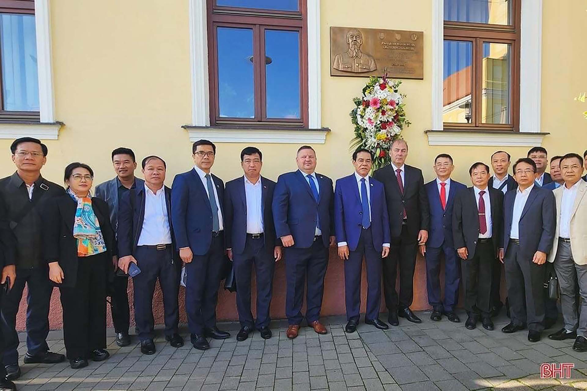 Đoàn đại biểu UBND tỉnh Hà Tĩnh thăm và làm việc tại Slovakia