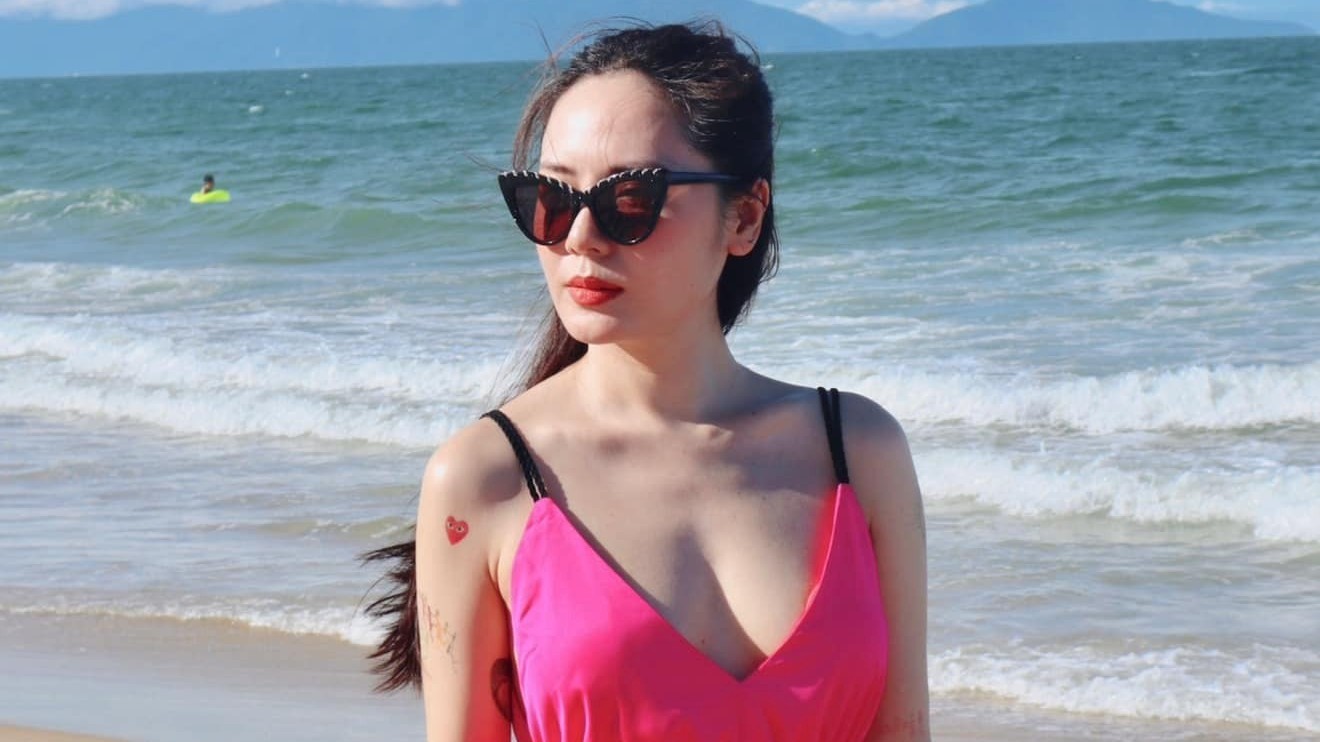 Phương Linh khoe nhan sắc đẹp kiêu sa, cuộc sống của nữ ca sĩ kín tiếng bậc nhất showbiz Việt thế nào?