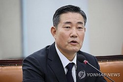 Vừa nhậm chức, Bộ trưởng Quốc phòng Hàn Quốc đã cam kết cứng rắn với Triều Tiên