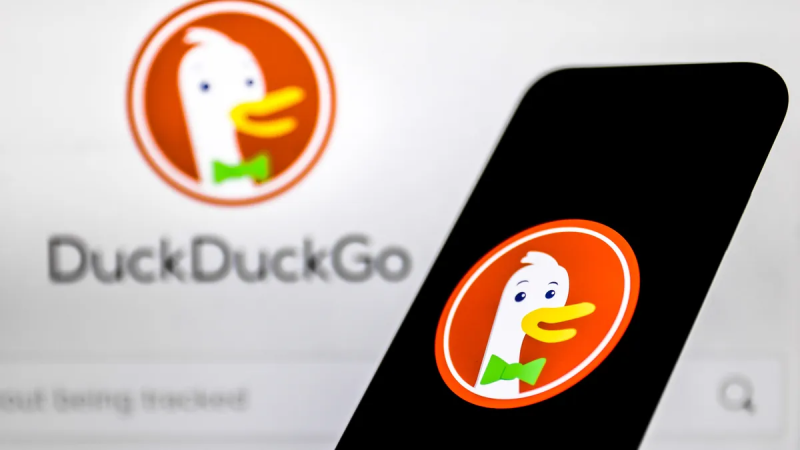Apple cân nhắc chuyển công cụ tìm kiếm Google sang DuckDuckGo