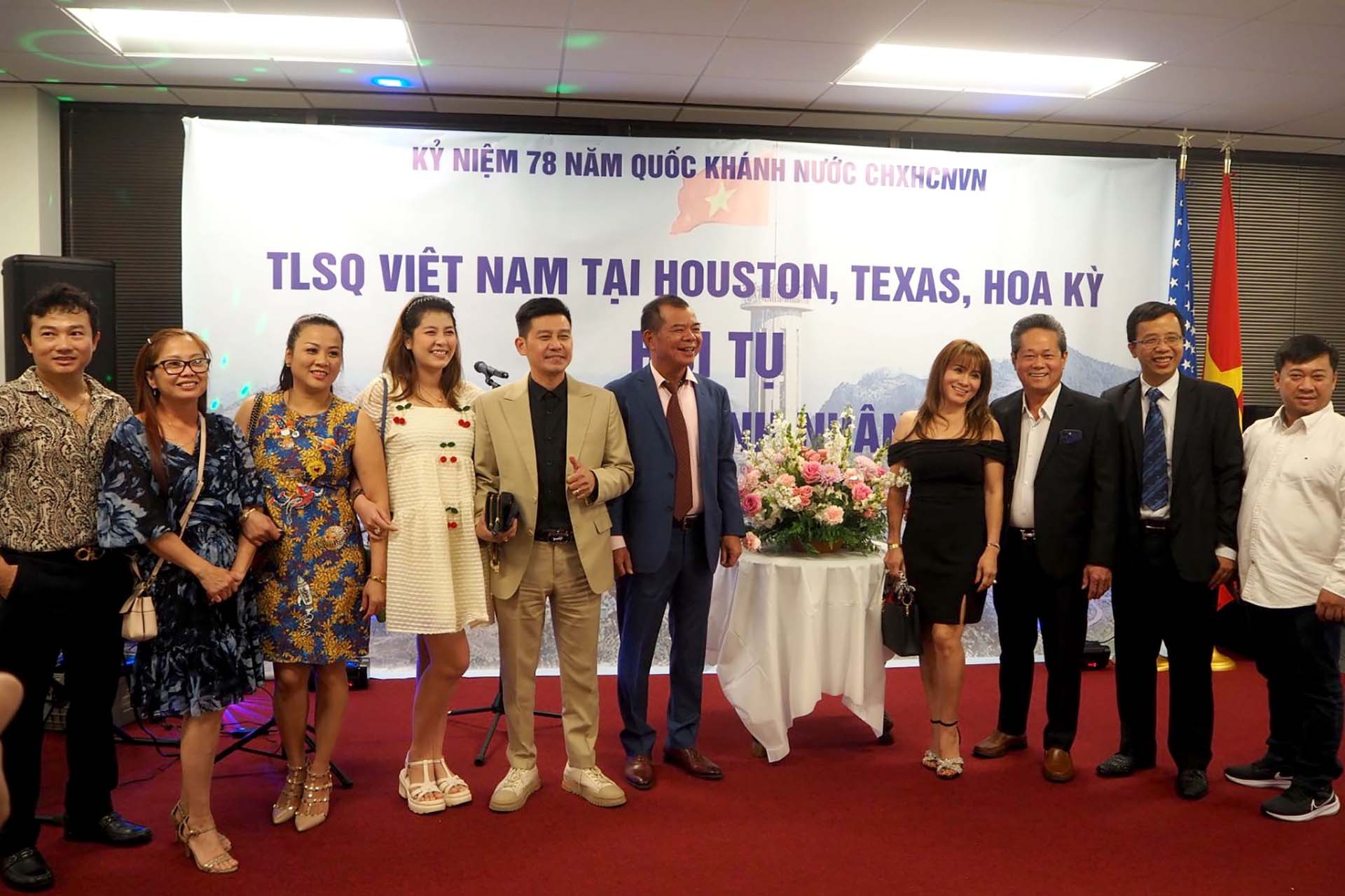 Tổng lãnh sự quán Việt Nam tại Houston tổ chức sự kiện ‘Hội tụ kiều bào - doanh nhân Việt 2023’.