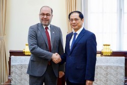 Đẩy mạnh thu hút các quỹ đầu tư của Qatar tham gia dự án lớn của Việt Nam
