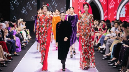 Potential to bring costumes imbued with traditional culture to the world