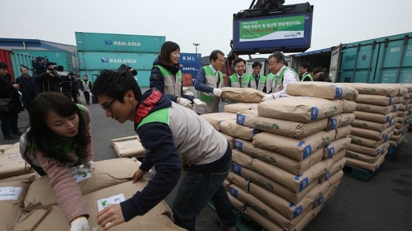 Hàn Quốc cân nhắc nối lại viện trợ nhân đạo cho Triều Tiên