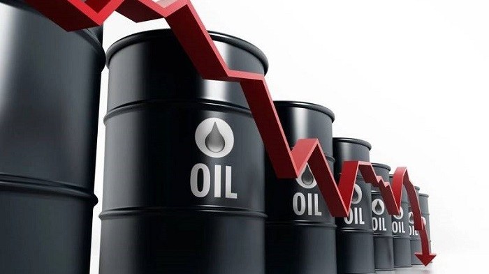 Giá xăng dầu hôm nay 9/12: Chuỗi giảm tuần dài nhất trong 5 năm